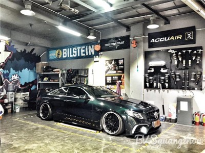 【广州BVS】奔驰E200气动避震最炫后备箱造型案例