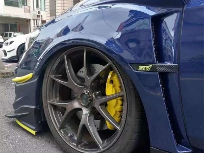 斯巴鲁改装AIRBFT空气悬挂展现炫酷姿态