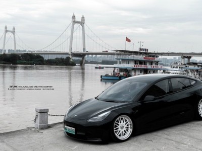 “巅峰姿态”特斯拉model3改装AIRBFT空气悬挂案例
