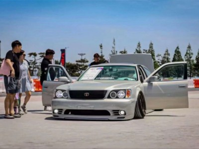 另类风格 雷克萨斯LS400改装AIRBFT空气悬挂姿态