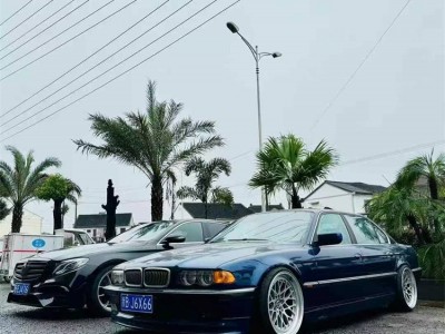 挑战姿态 宝马E38改装AIRBFT空气悬挂案例