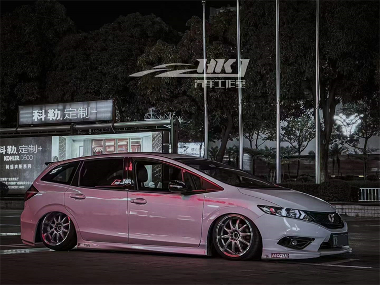 潮流风格本田杰德改装AIRBFT空气悬挂案例