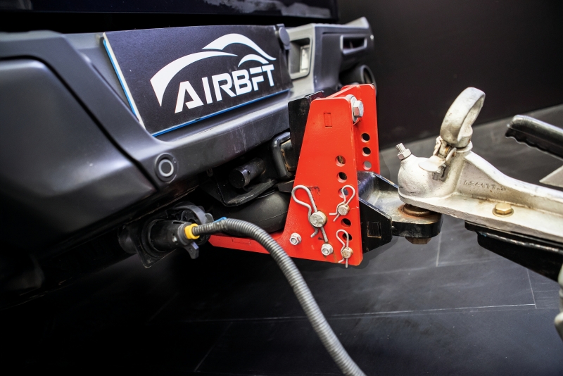 AIRBFT4×4空气减震拖车钩
