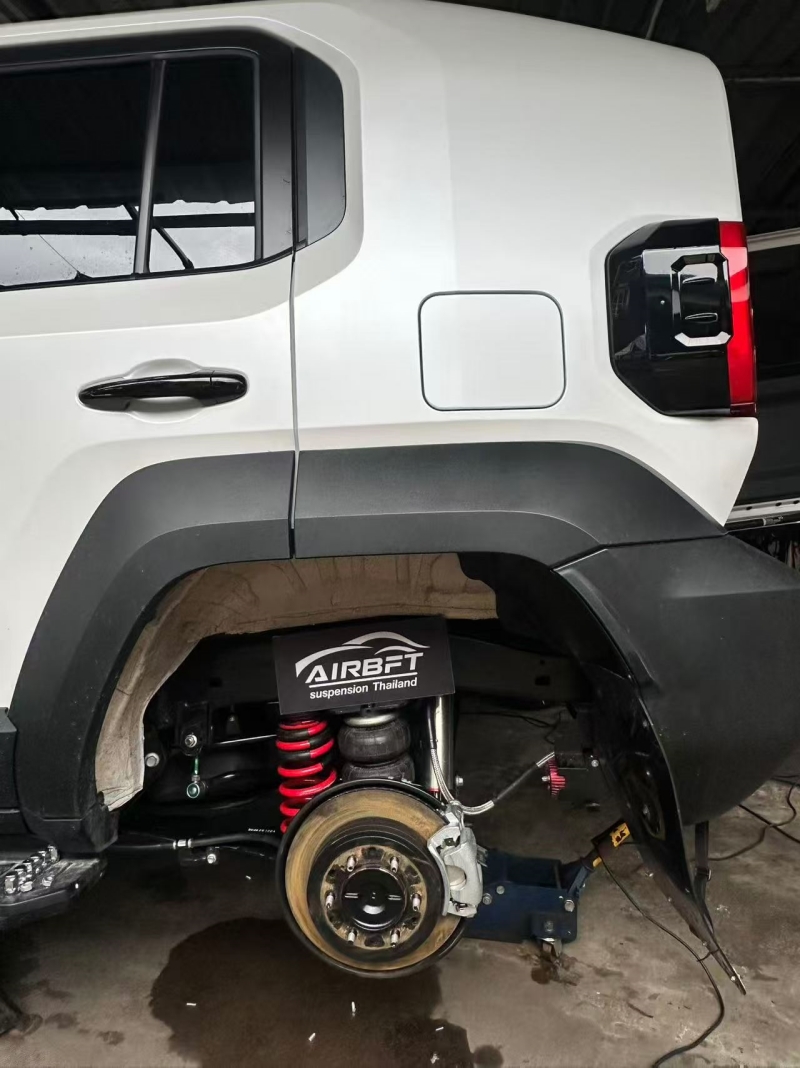 丰田 FJ 酷路泽改装AIRBFT4X4承载气囊 根治后悬下榻 重载越野更从容